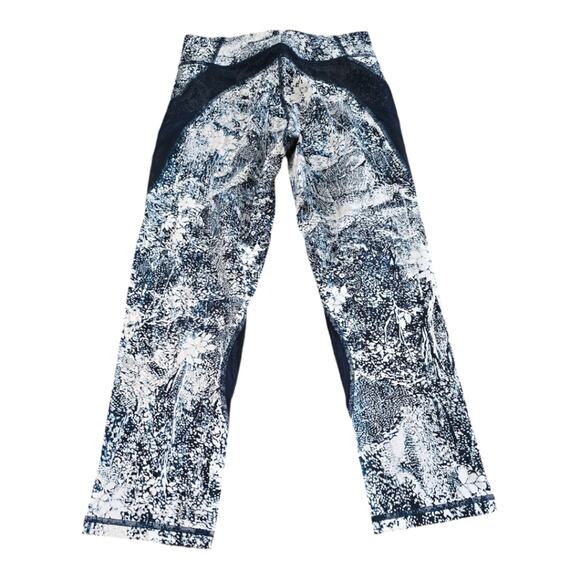 Lululemon Never Still Crop Black Blue and White Floral Mesh Active Leggings 6 - Picture 2 of 8